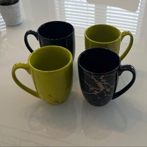 Elegant Black and Green Splatter Mugs Set